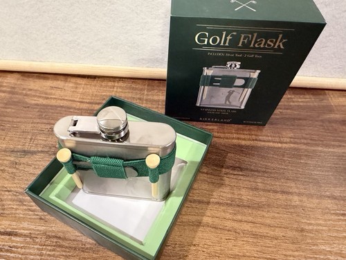 NEW Kikkerland Golf Stainless Steel Flask w/ Green Holder & 2 Te - photo 4