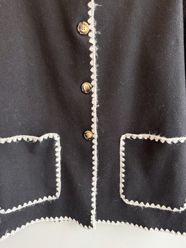 RARE Italian Boutique Women's Black & White Pocket Sweater XL - photo 3