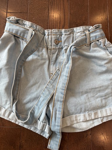 Juniors Medium High-Rise Paperbag Waist Shorts Light Blue Denim - photo 2