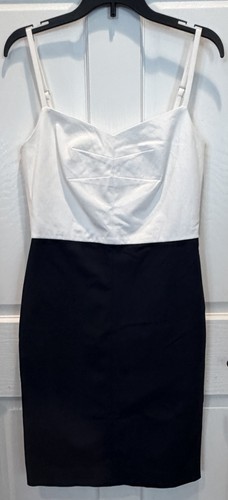 BANANA REPUBLIC Women’s Petite 0 White & Navy Sheath Dress
