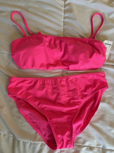 NWT YMI Womens Two Piece Swimsuit Size Medium Hot Pink Bikini