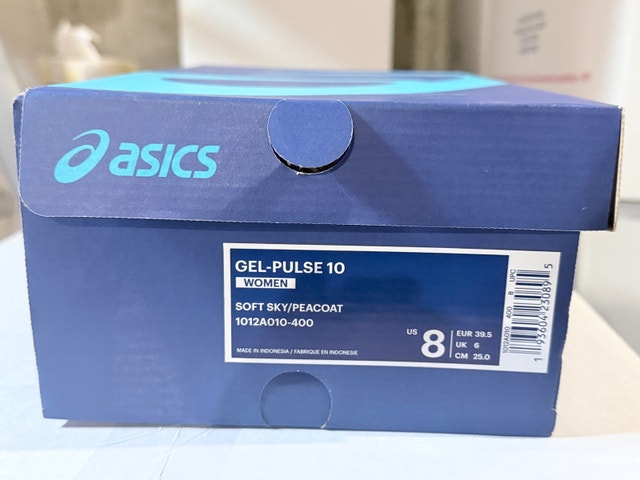 ASICS women’s running shoes - photo 2