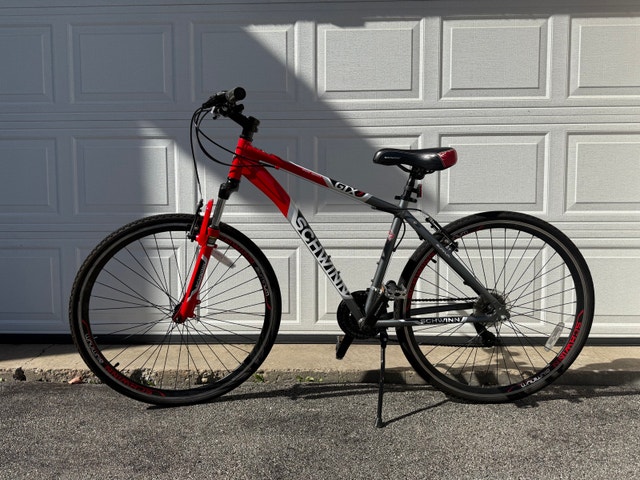 Schwinn GTX 2 Bike