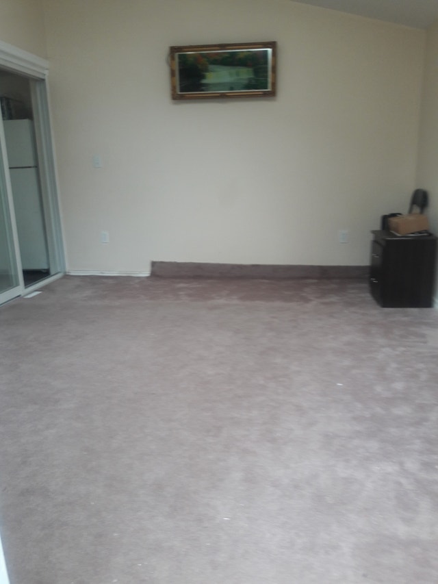 Sharing Unit For Rent (not basement)