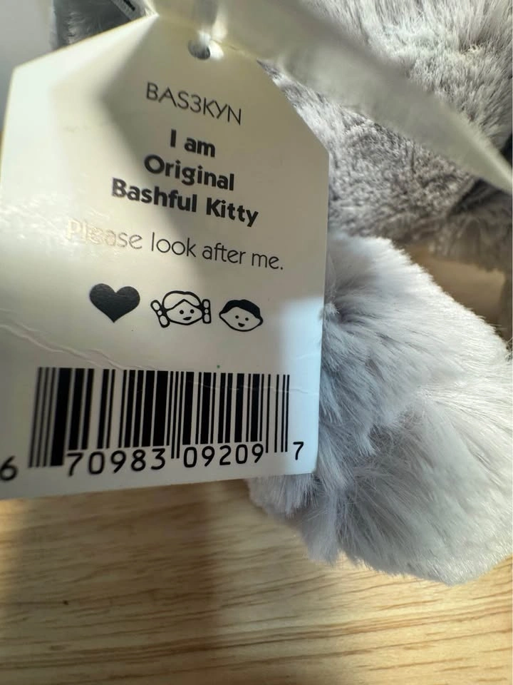 JELLYCAT with tags RETIRED Bashful kitten PERFECT CONDITION - photo 4