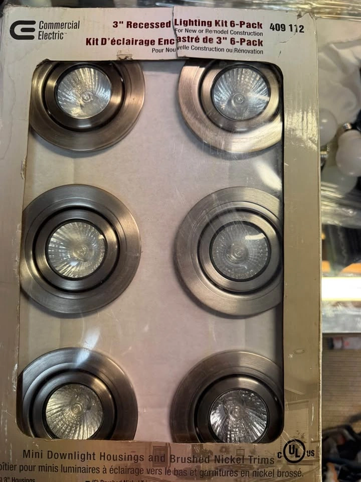 NEW IN BOX 3" recessed lighting kit 6 pack - photo 2