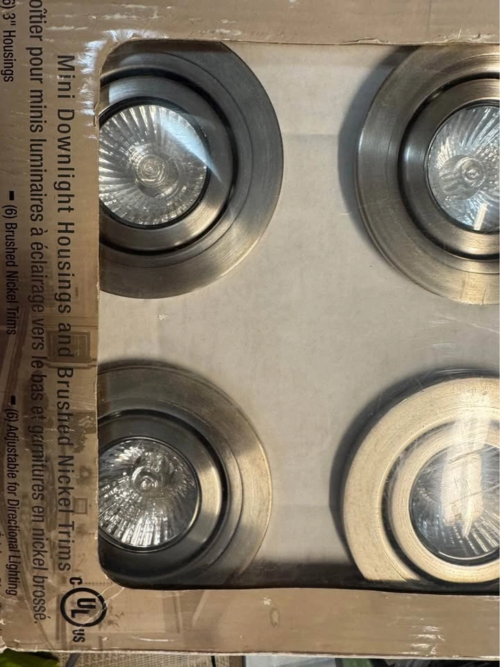 NEW IN BOX 3" recessed lighting kit 6 pack - photo 4