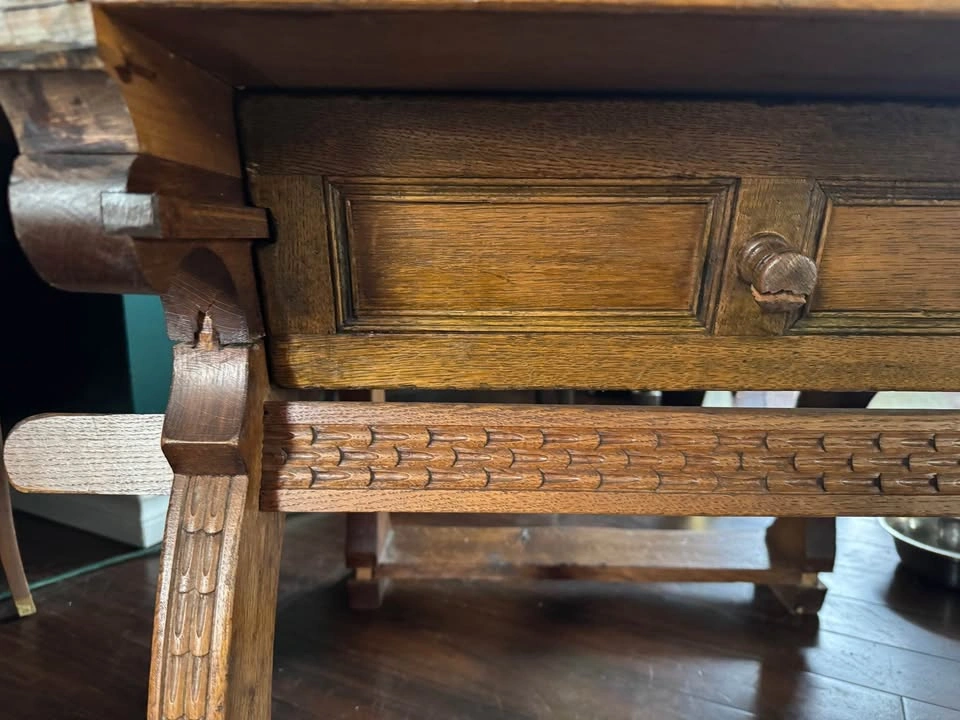 ANTIQUE oak desk/library table 19th to early 20th Century - photo 2