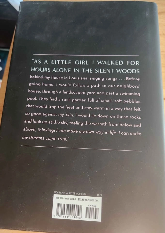 Britney Spears The Woman In Me Hardcover Book - photo 2