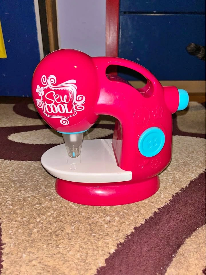Sew Cool Kids Sewing Machine