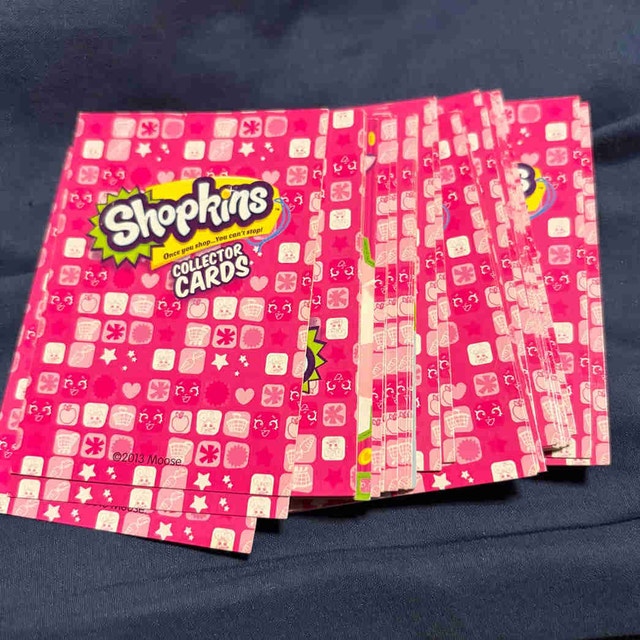 Shopkins Collector Cards (RANDOM ASSORTMENT) - photo 2