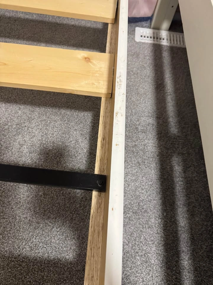 Twin bed frame - photo 3