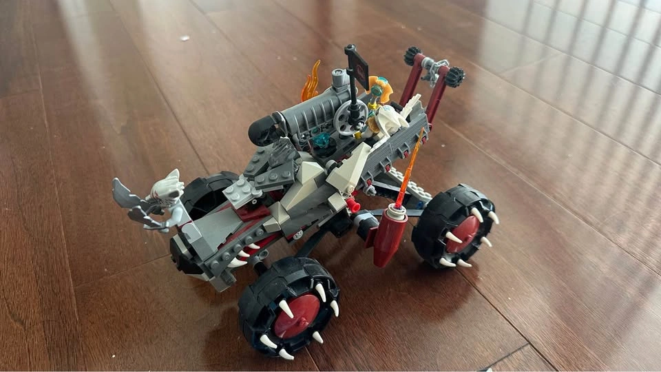 Lego Legends of Chima - photo 2