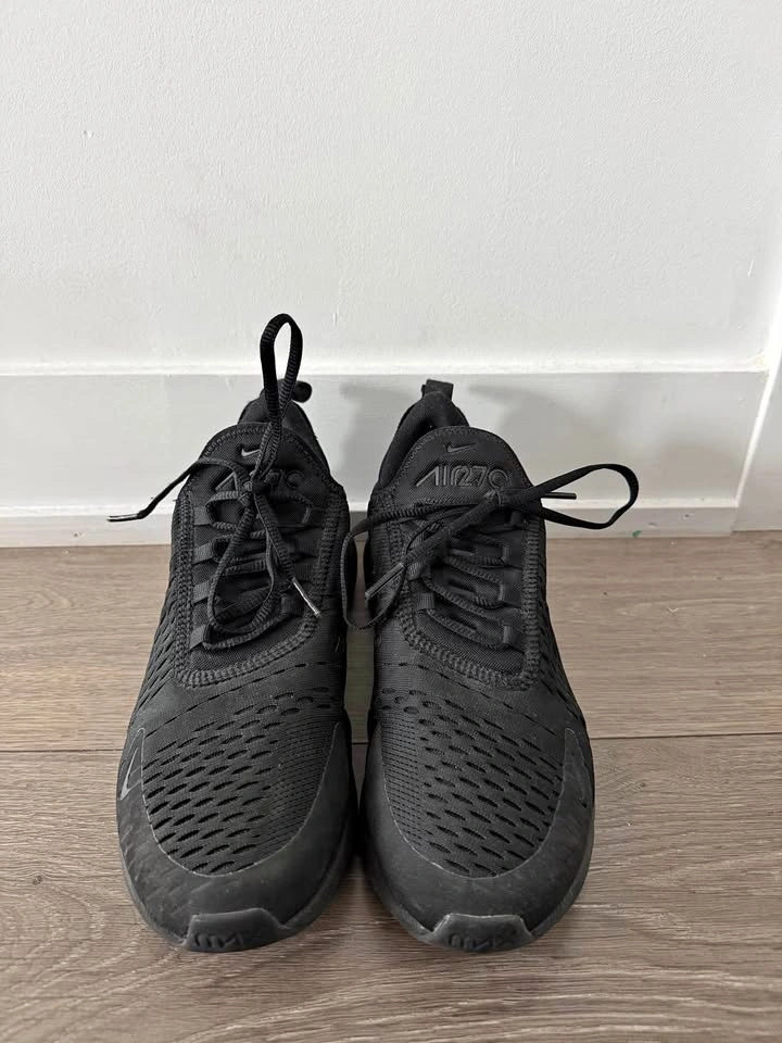 Nike Air Max 270 Black