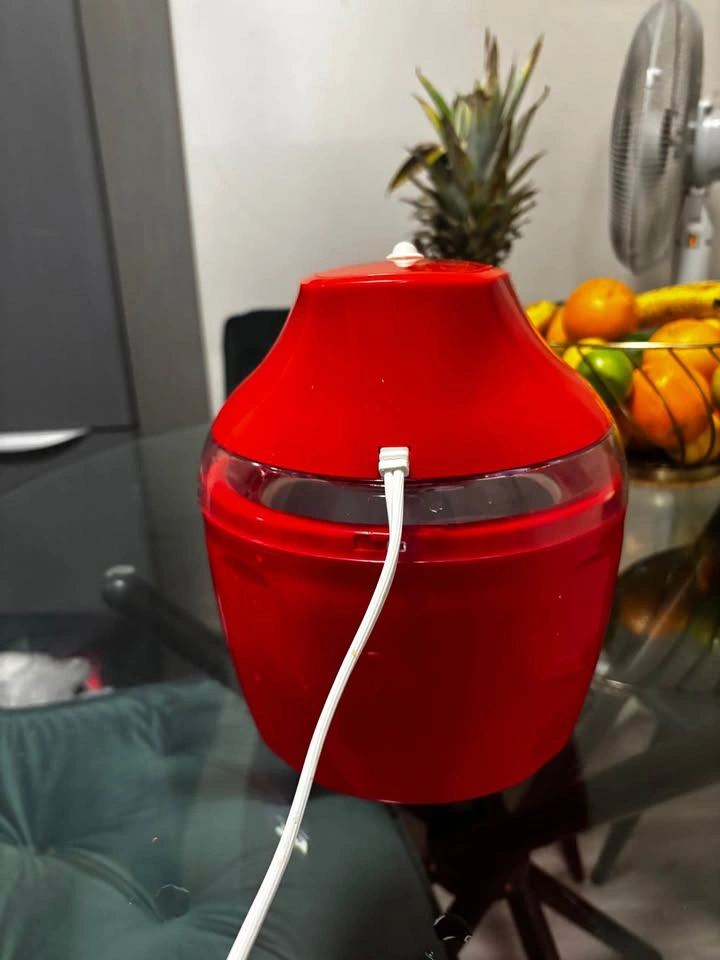 Ice-cream maker $90 or best offer - photo 2