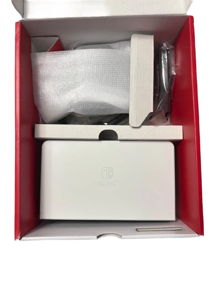 Nintendo Switch OLED - photo 4