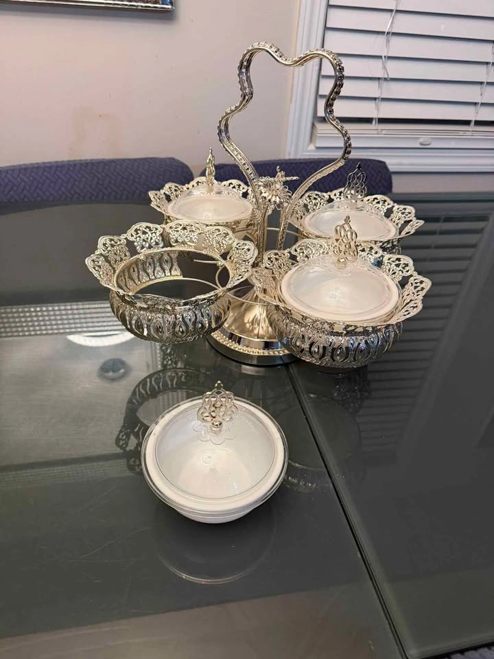 Beautiful silver stylish dry fruits tray - photo 3
