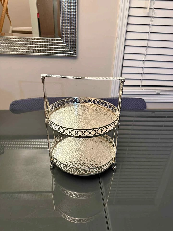 Beautiful 2 tire decorative silver tray