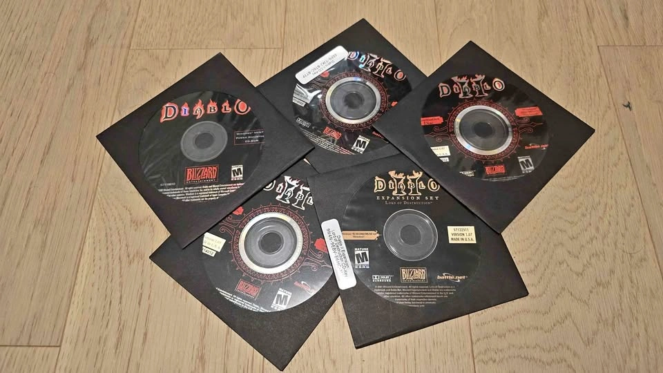 Diablo and Diablo II PC Game Disc Collection