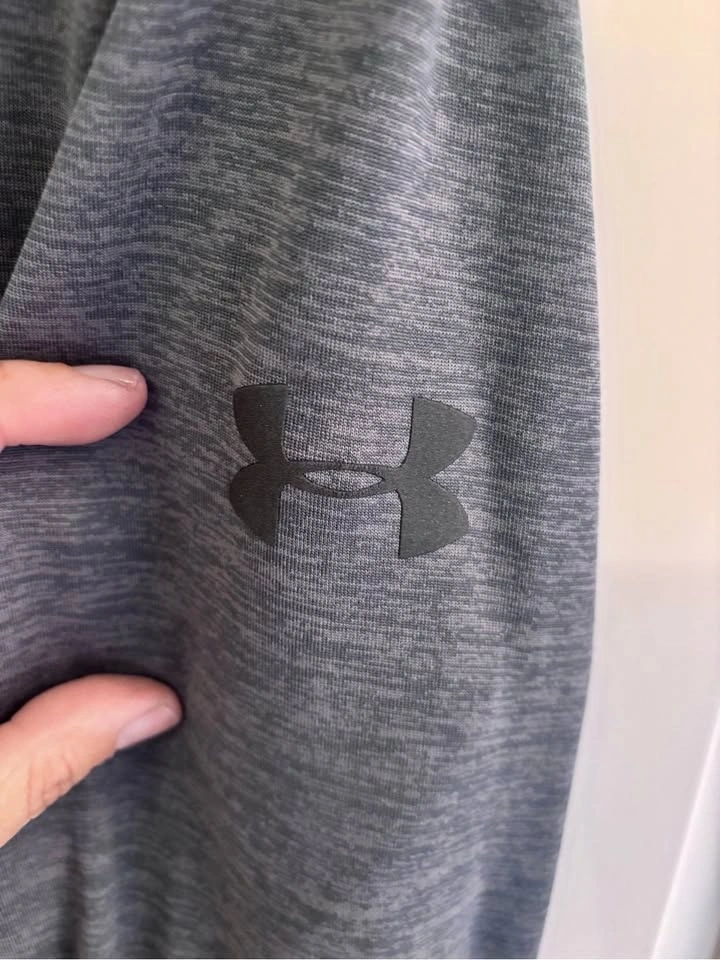 Under Armour Project Rock HeatGear 1/4 Zip Pullover Men’s XL - photo 4