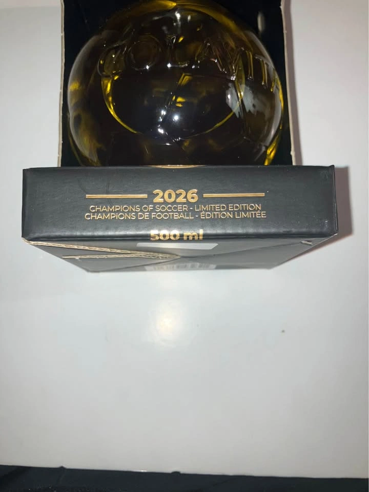Champions of Soccer 2026 Limited Edition Italian Olive Oil 500mL - photo 3