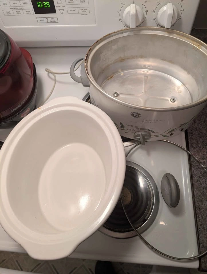 Kitchen Appliance Variety: Panini Press, Caramel Corn Maker, Slo - photo 4