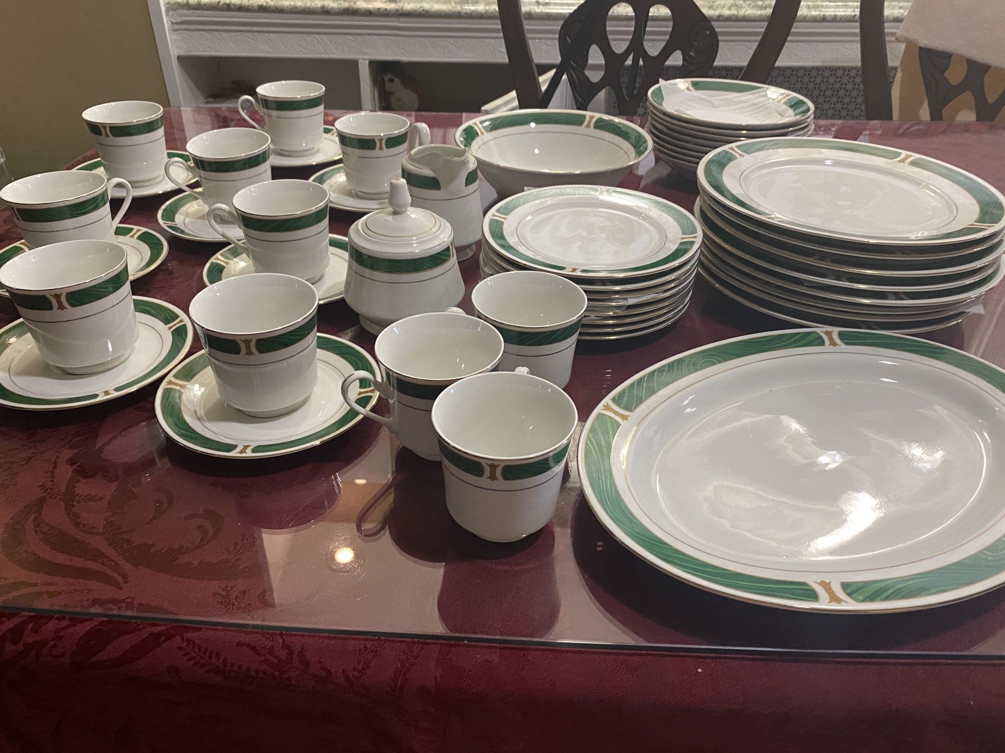 Fine China Dish Set For 8 - photo 2
