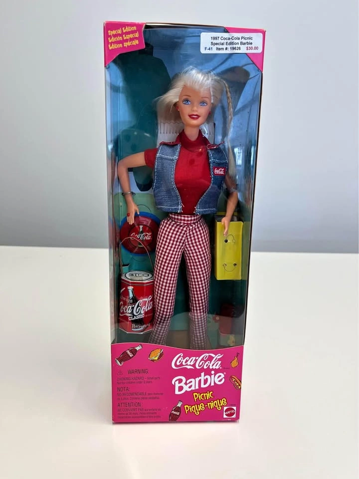 Picnic Barbie