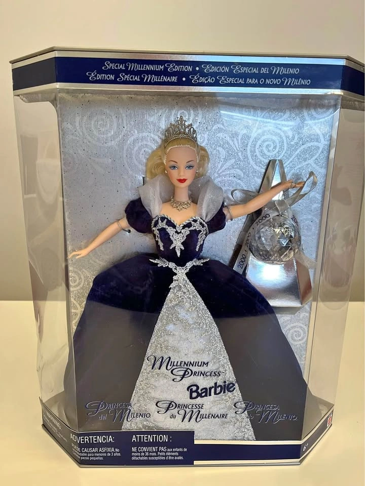 COLLECTOR BARBIES