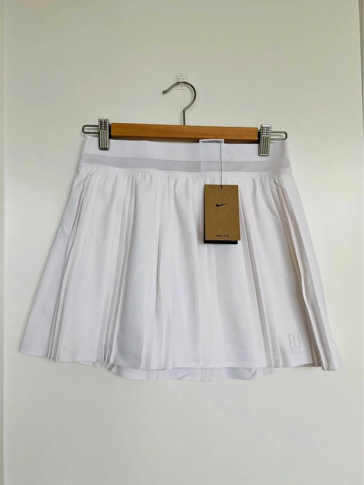 New with Tag - Nike Court Victory Women's Tennis Skort - Size Sm