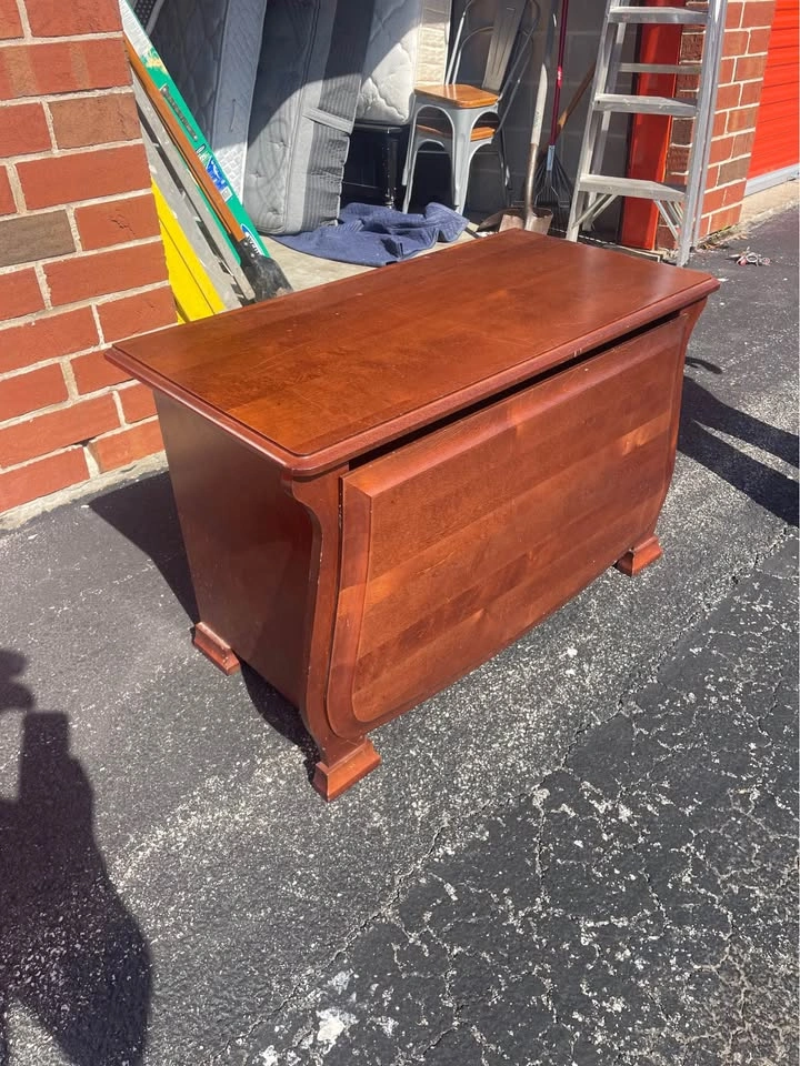 Wood Storage Trunk 36”w x 18”d x 23”h - photo 3