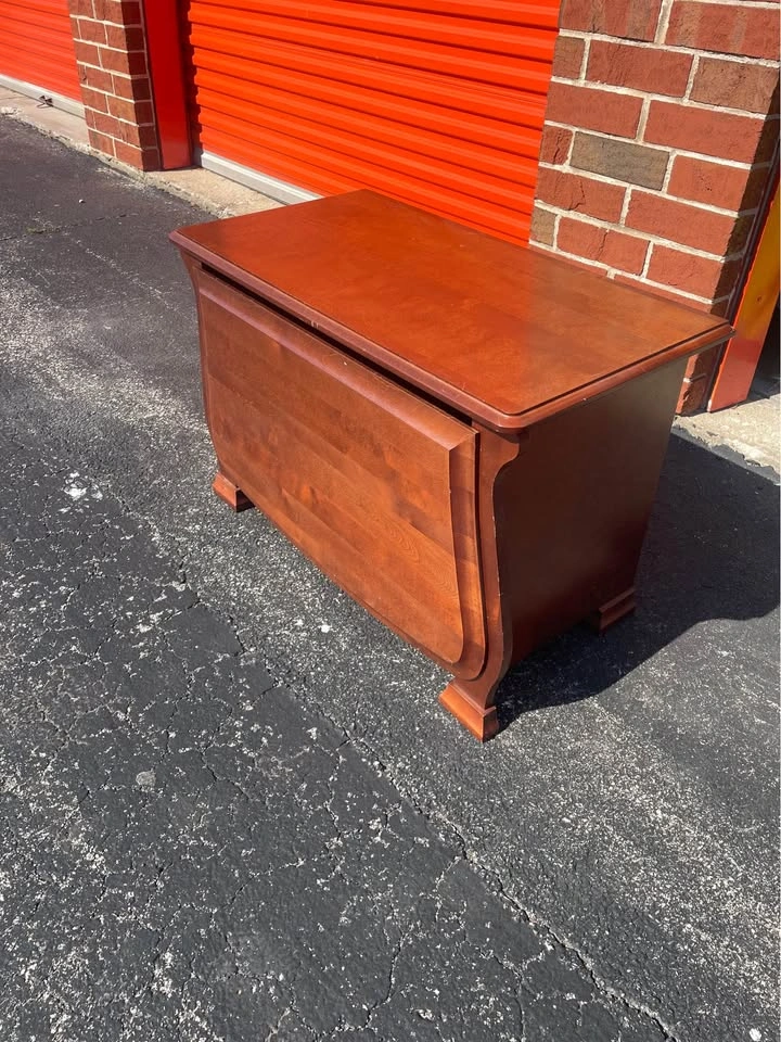 Wood Storage Trunk 36”w x 18”d x 23”h - photo 4