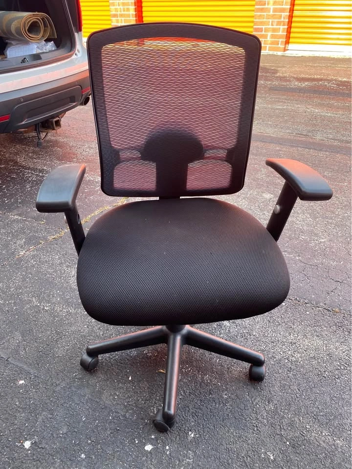 Office Desk Chair - photo 3