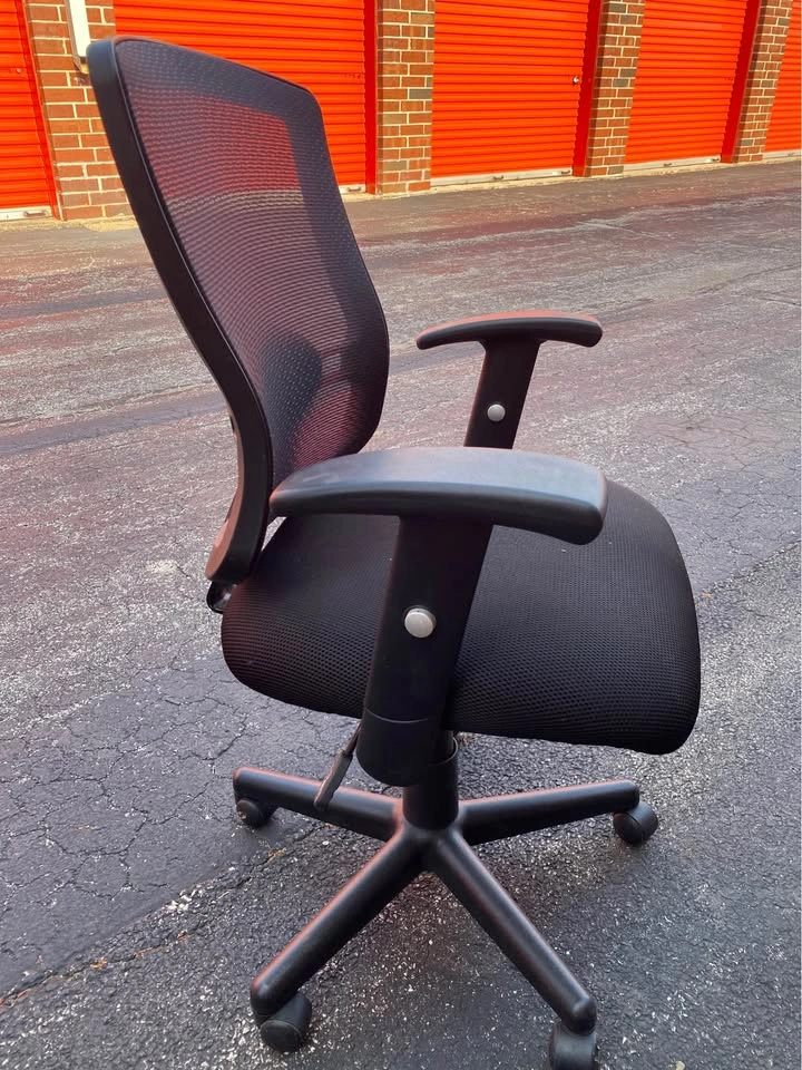 Office Desk Chair - photo 5
