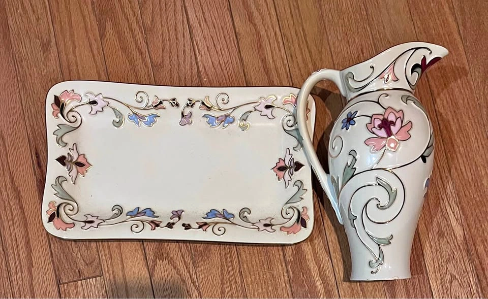 Lenox Gilded Garden Pitcher & Tray Set Floral Gold Accents