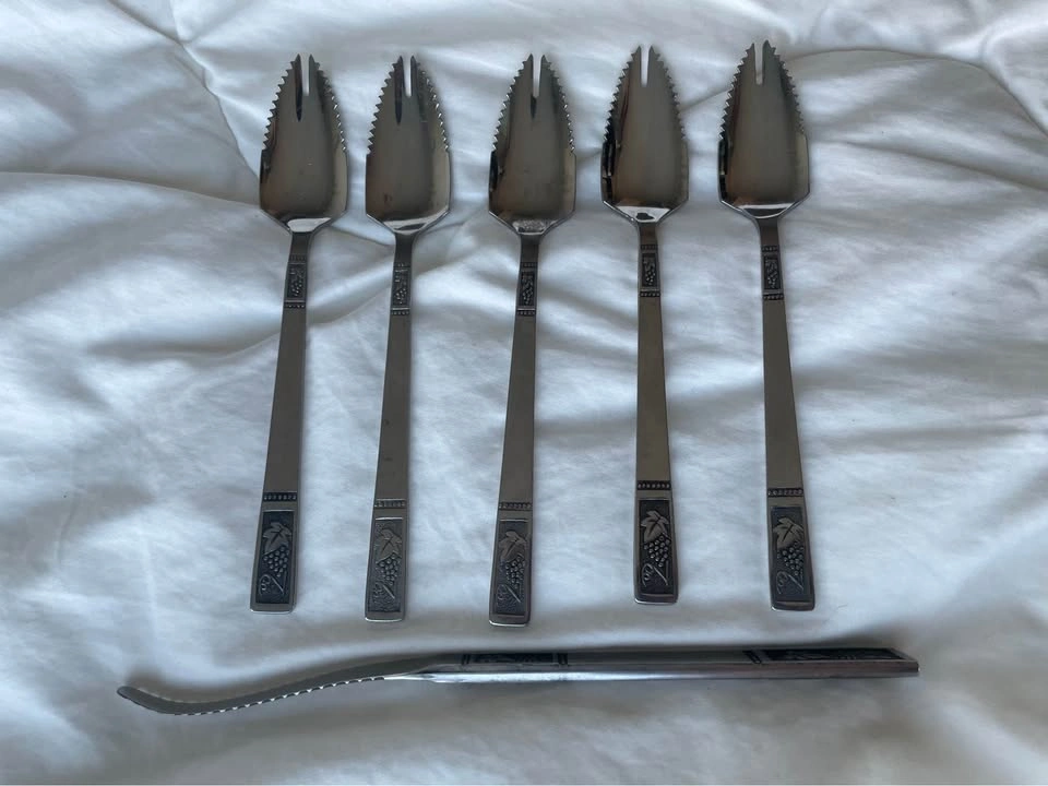 Vintage Grapevine Stainless Steel Grapefruit Knife & Spork Set - photo 3