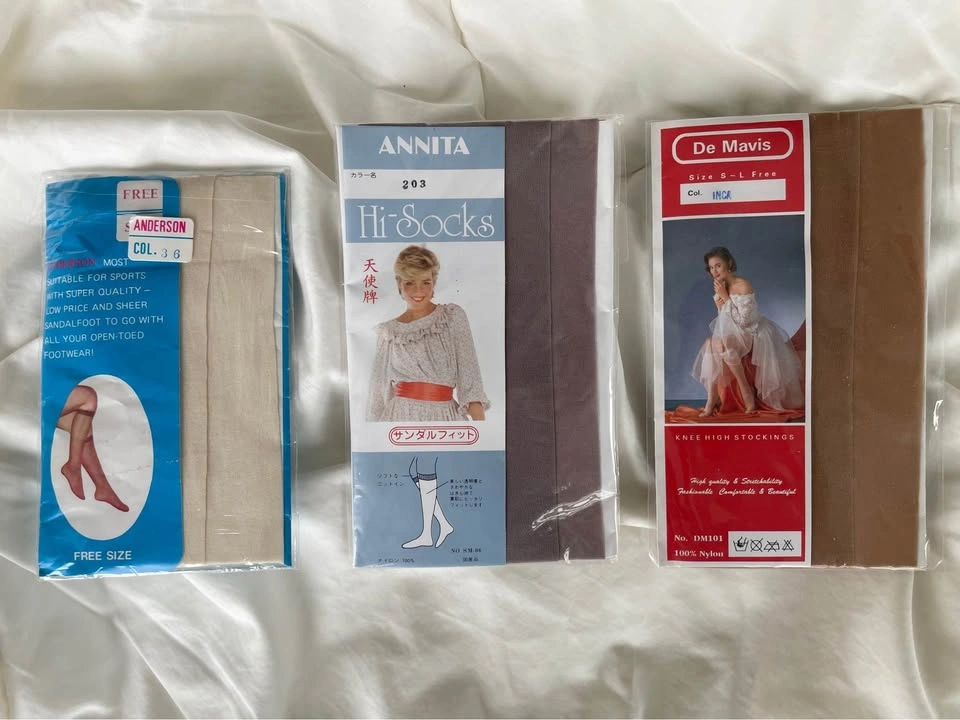Vintage Deadstock 1980s Knee High Stockings Lot (3 Pairs) - photo 2