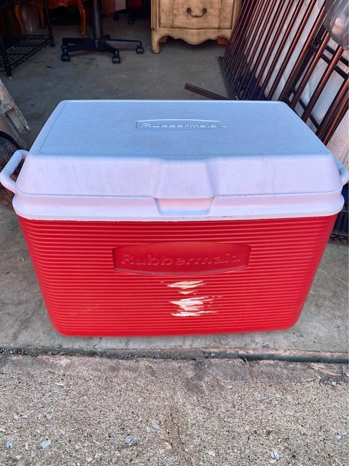Rubbermaid Cooler or Coleman Coolers $20 each