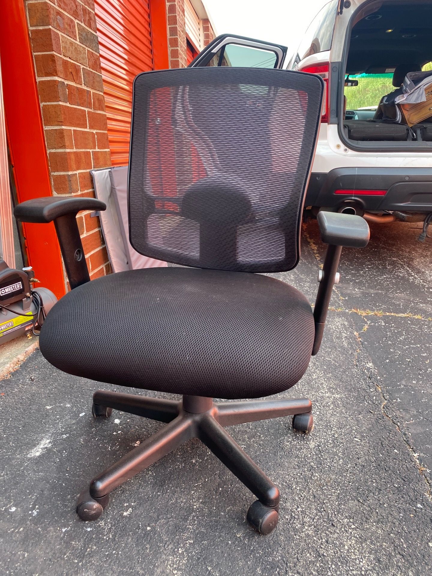 Quality desk or office chair