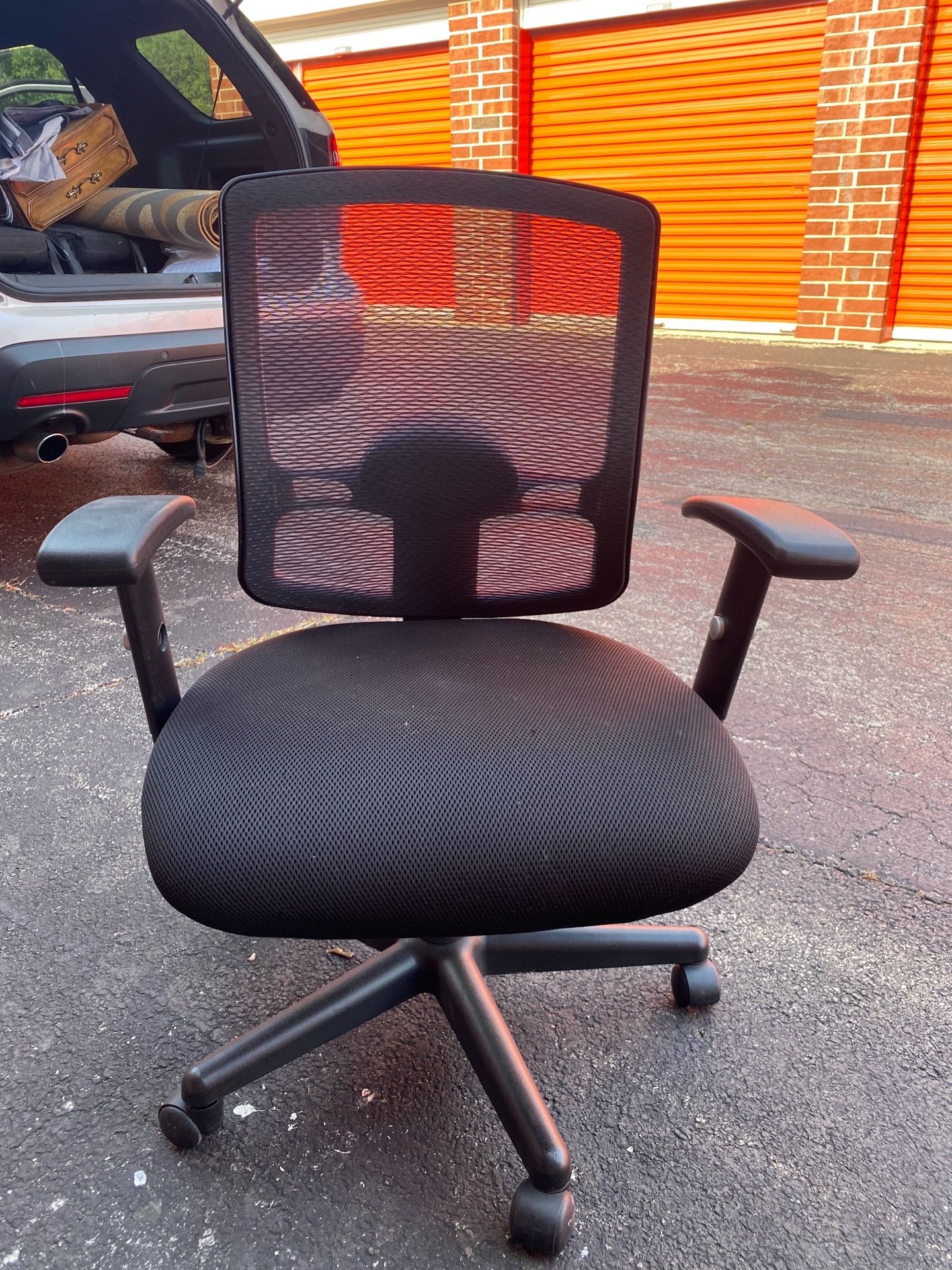 Quality desk or office chair - photo 2