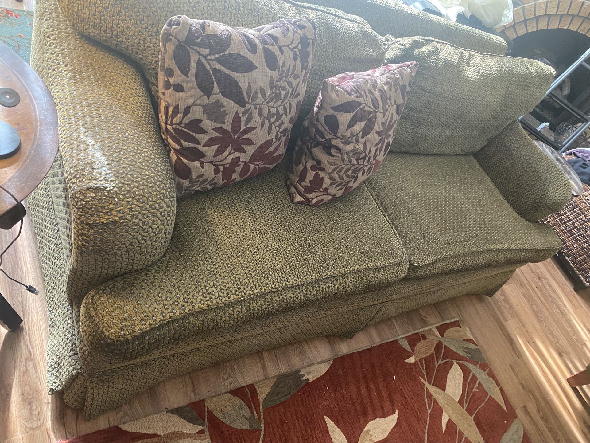 Ethan Allen Olive/Brownish Couch 79”w x 39”d x 32”h