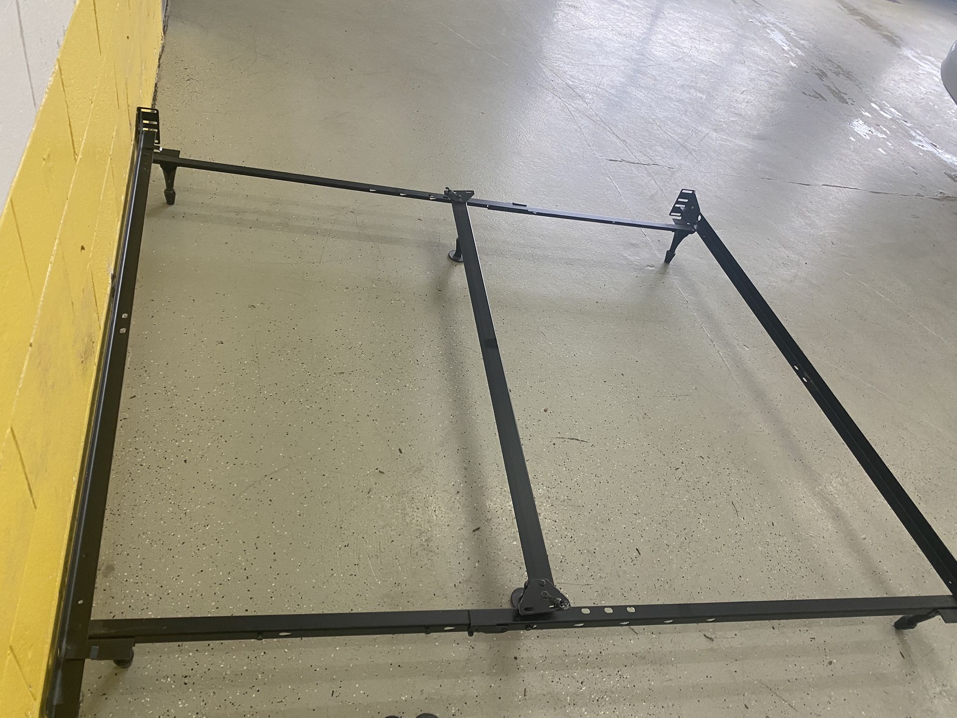 Twin To King Metal Bed Frame