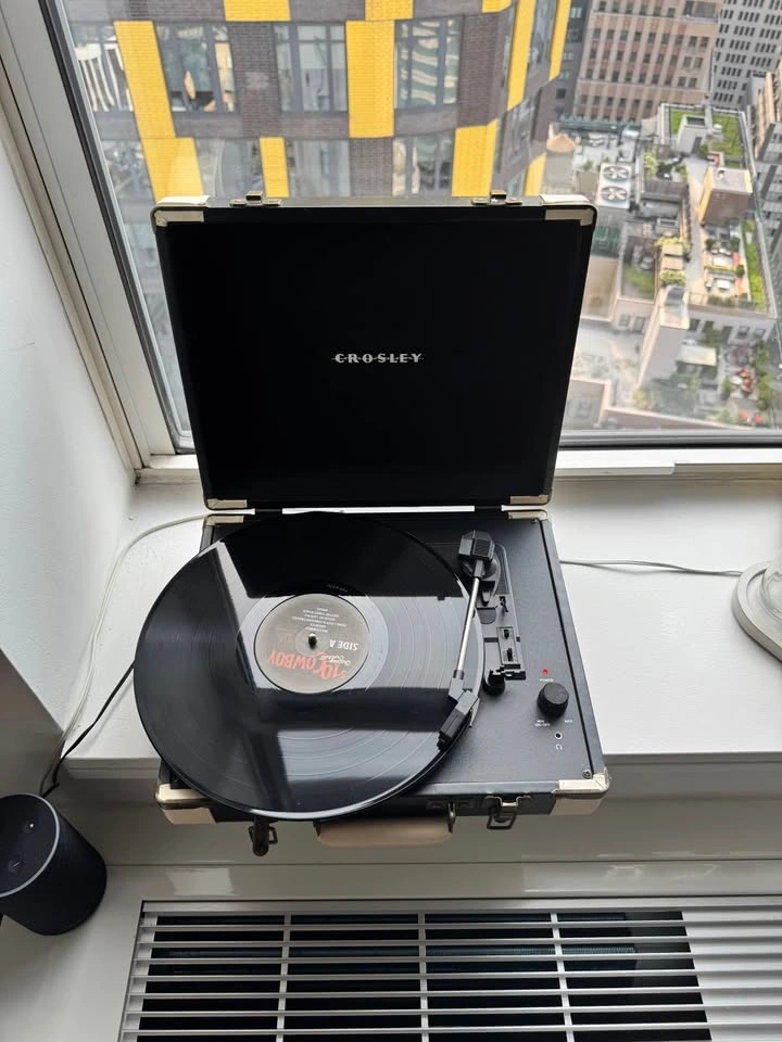 Crosley Cruiser Portable Record Player - photo 2