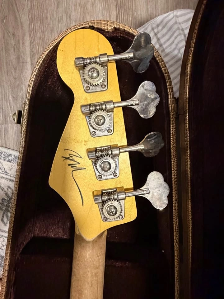 FOR QUICK SALE- NASH MB 63 Short Scale Bass - photo 2