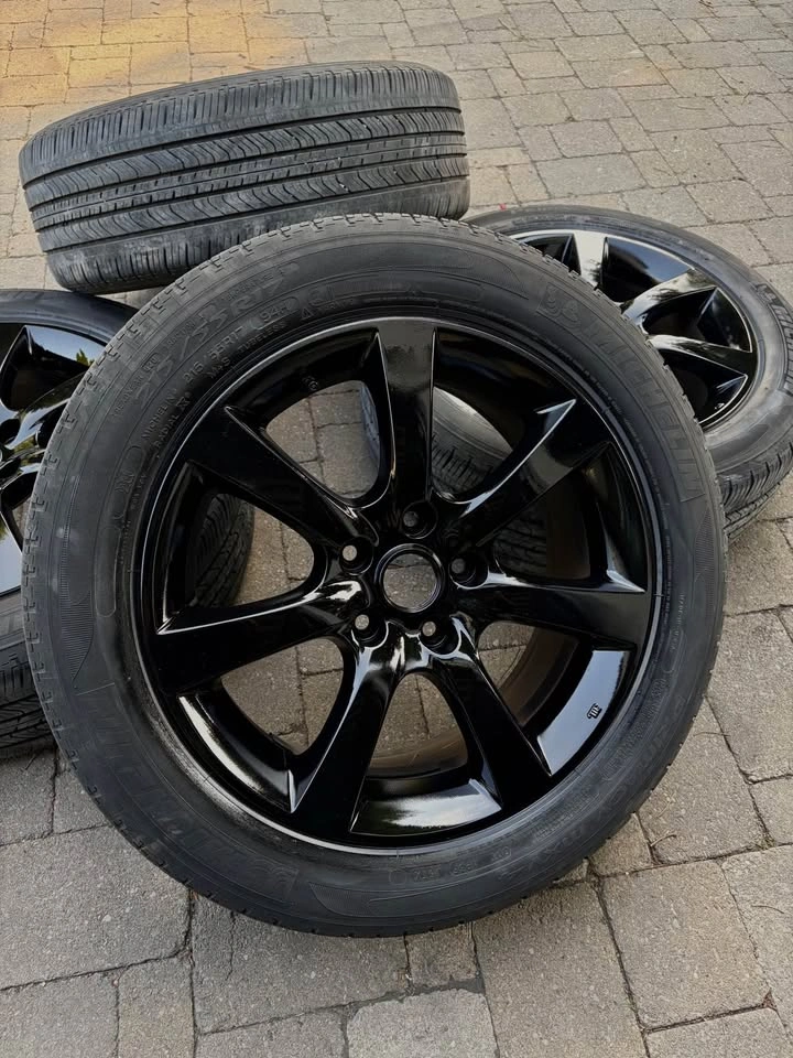 17 inch rims with good all season tires! - photo 2