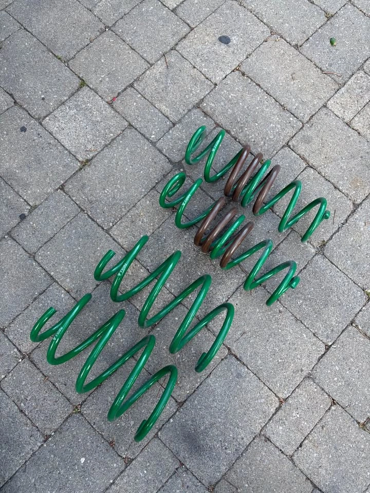 2019-2026 Corolla hatchback Tein lowering springs - photo 2