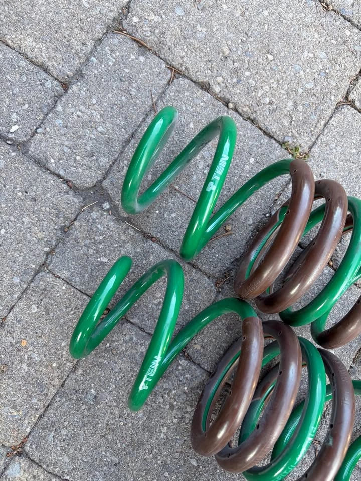 2019-2026 Corolla hatchback Tein lowering springs - photo 4