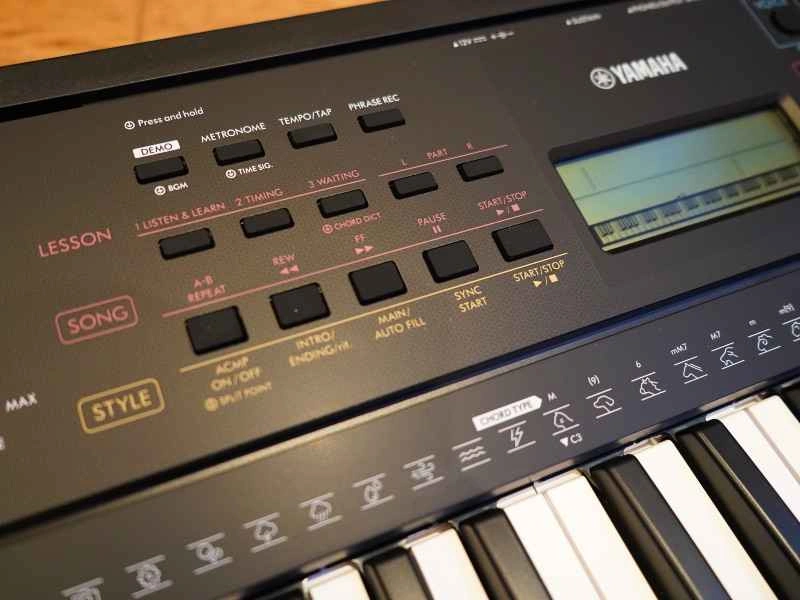 Arranger Keyboard Yamaha PSR-E273 - photo 5