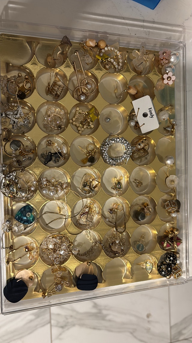 Assorted Fashion Earrings and Accessories Collection