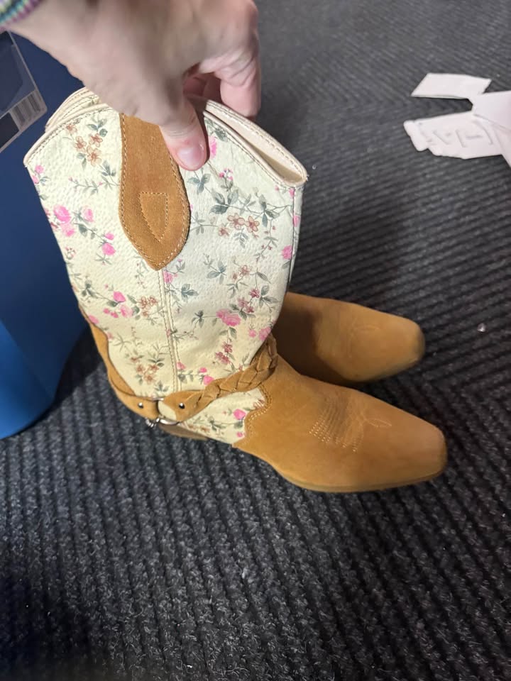 Cowboy boots - photo 4